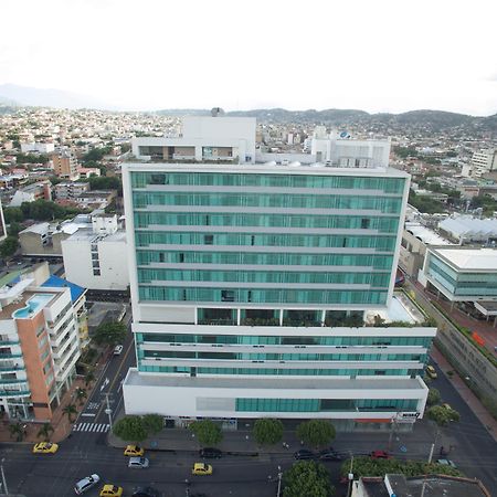 Holiday Inn Cucuta By Ihg Kültér fotó The building of the university's main library
