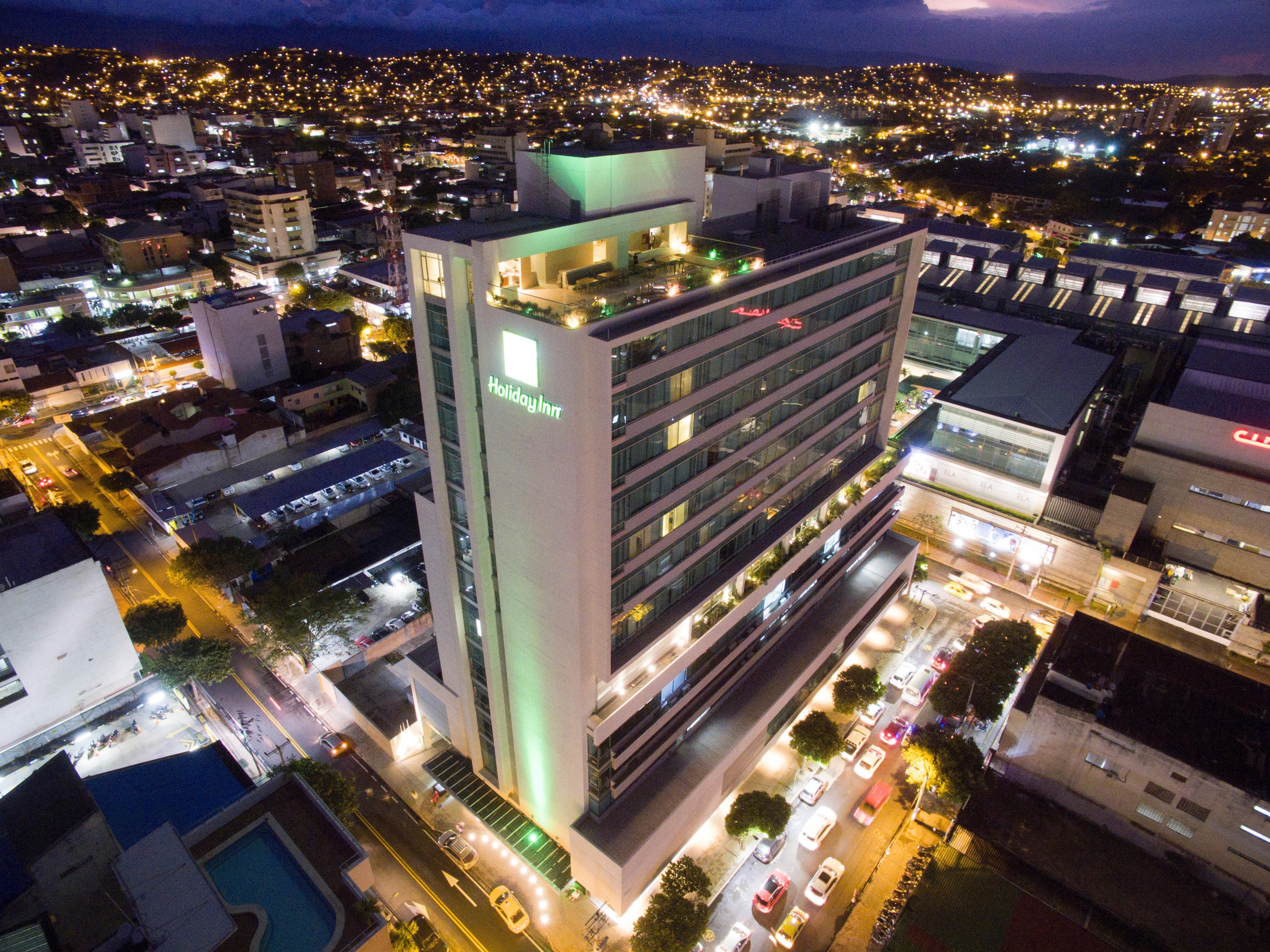 Holiday Inn Cucuta By Ihg Kültér fotó Hilton Garden Inn Lima Miraflores