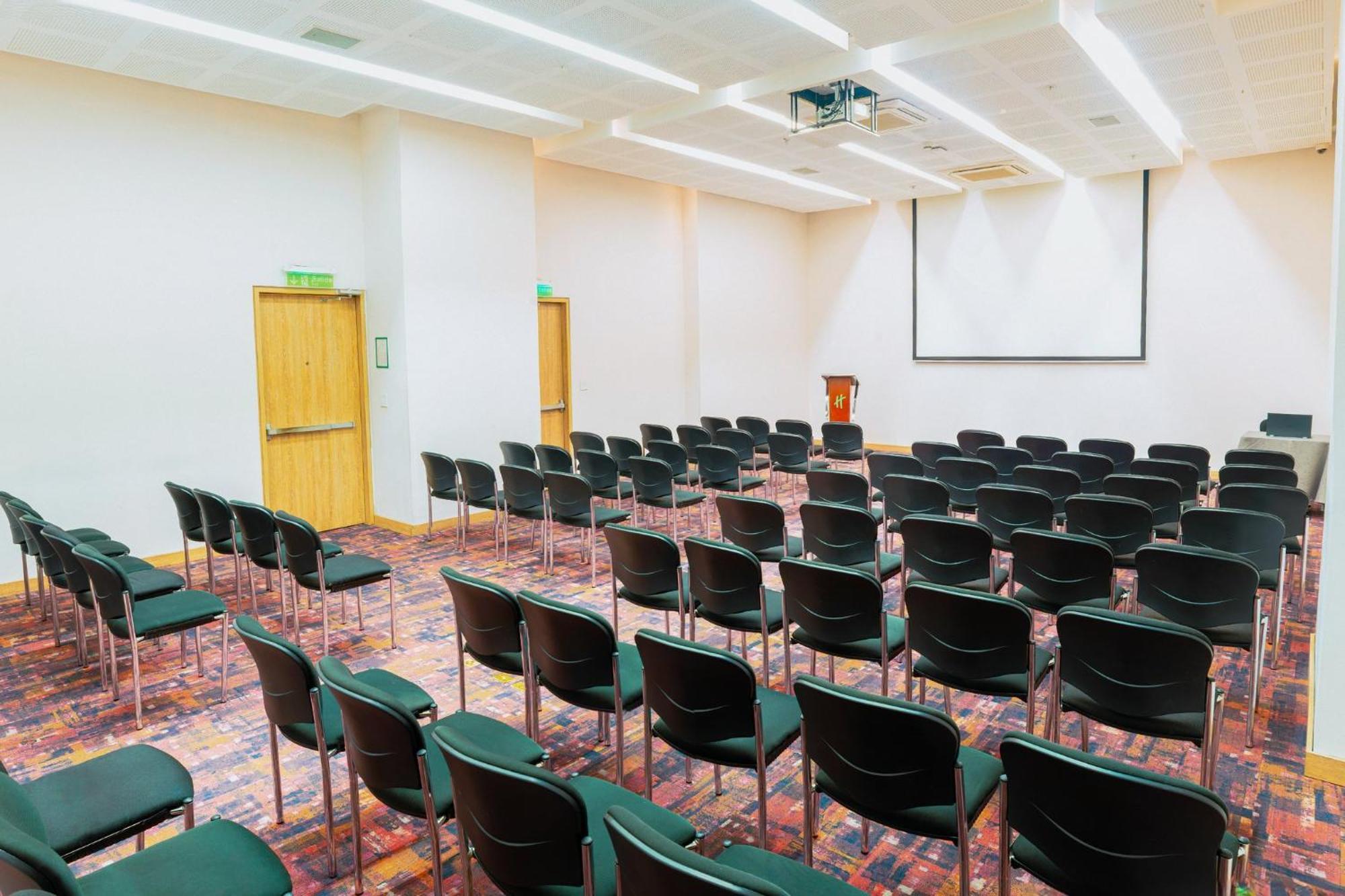 Holiday Inn Cucuta By Ihg Kültér fotó The main conference room
